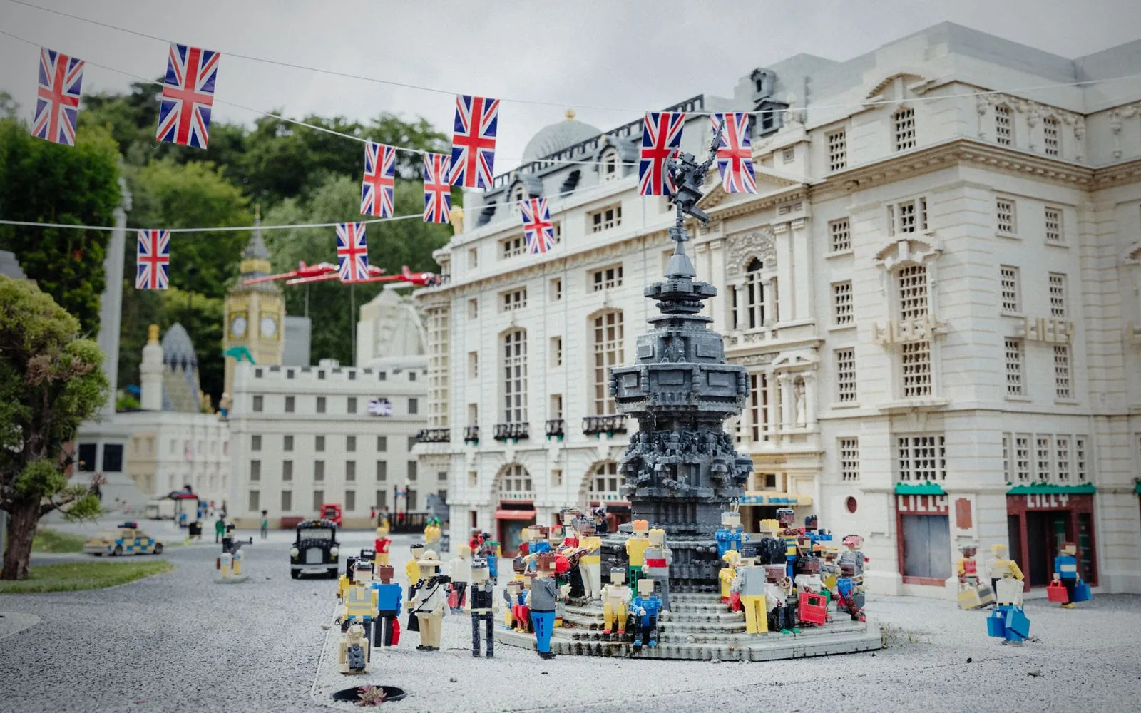 Resin bound surfacing installed at LEGOLAND Windsor Miniland Piccadilly Circus exhibit by SureLay UK
