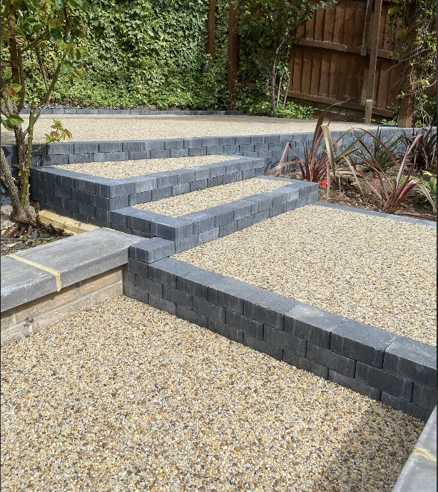 Resin bound driveway installed in Daltex Riviera finish